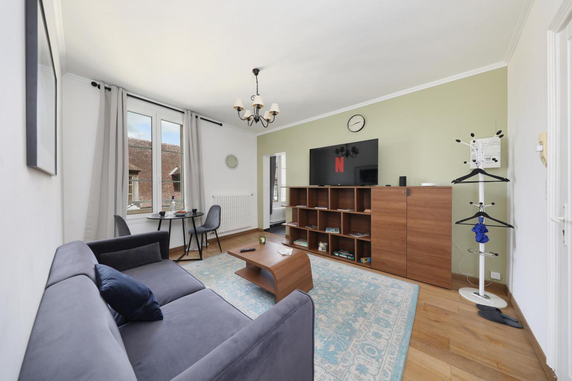 Charmant Appartement Dans Le Centre Ville, A 2 Minutes Du Palais 콩피에뉴 외부 사진